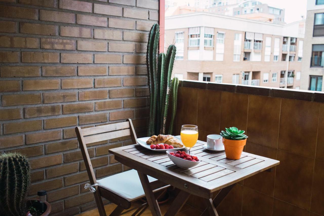 Florit Flats - Cozy 2 Bedroom Apartment By The City Of Arts And Science Valencia Eksteriør billede